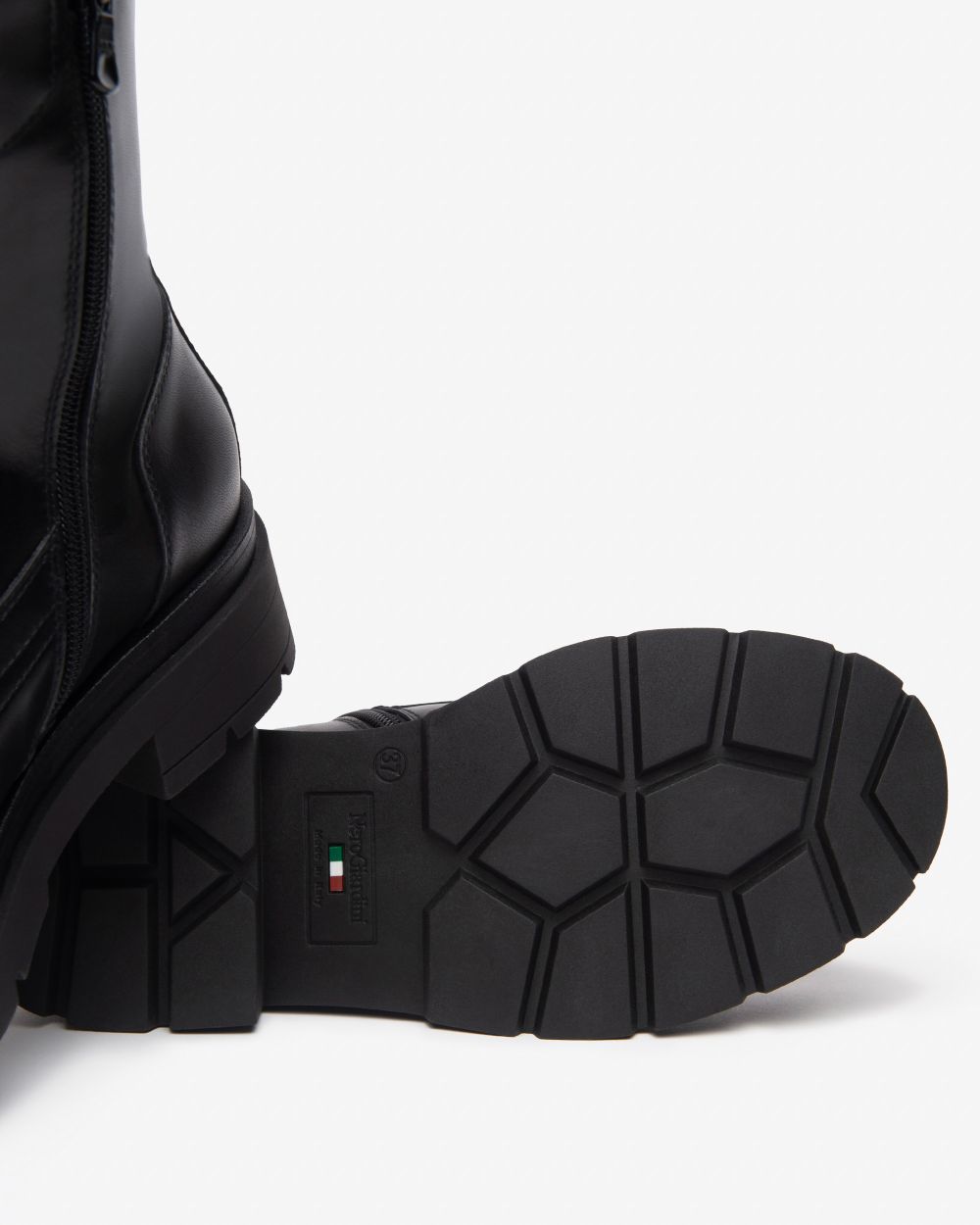 Stivaletti zip centrale I514780D Nero