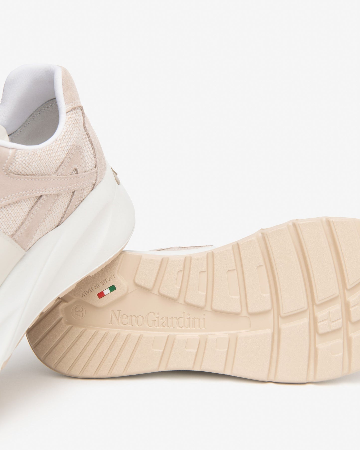 Sneakers in camoscio e lino lurex beige E615182D