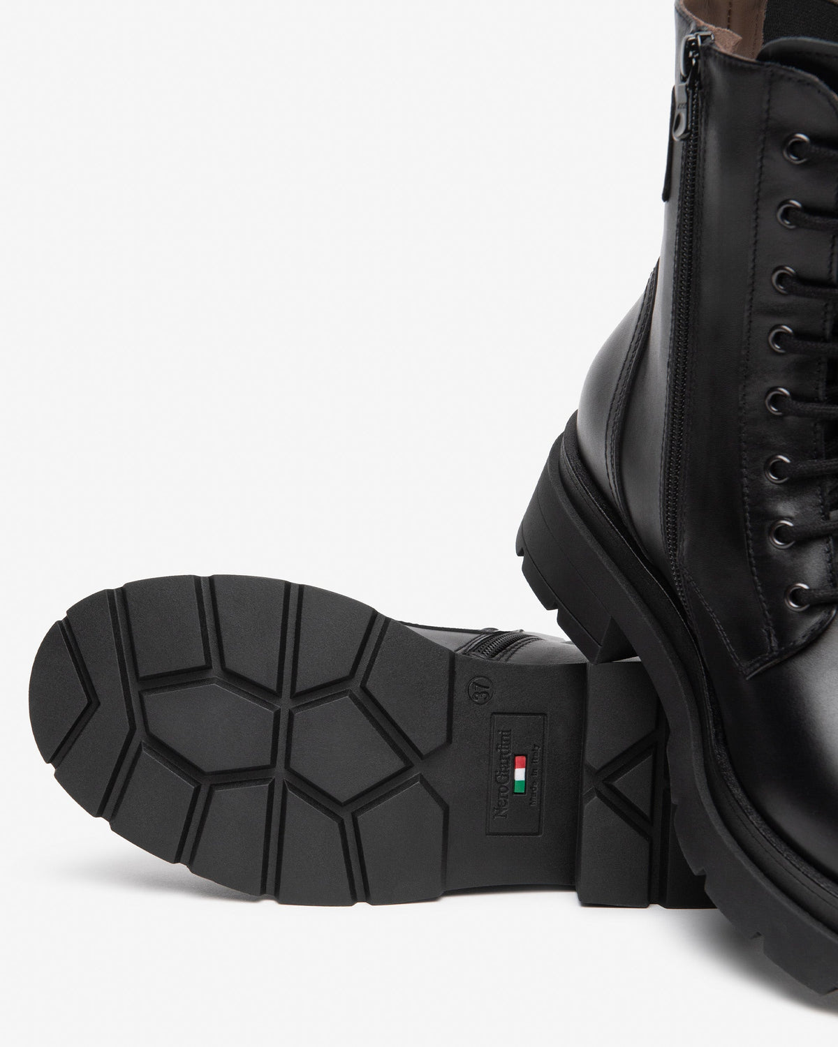 Anfibi in pelle I618070D