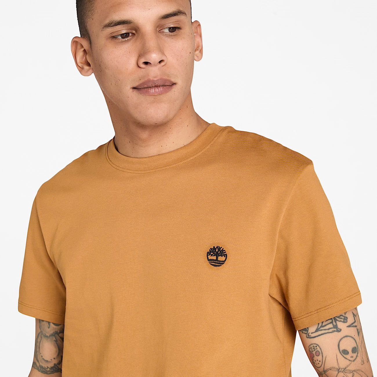 T-shirt basic slim fit manica corta Ocra