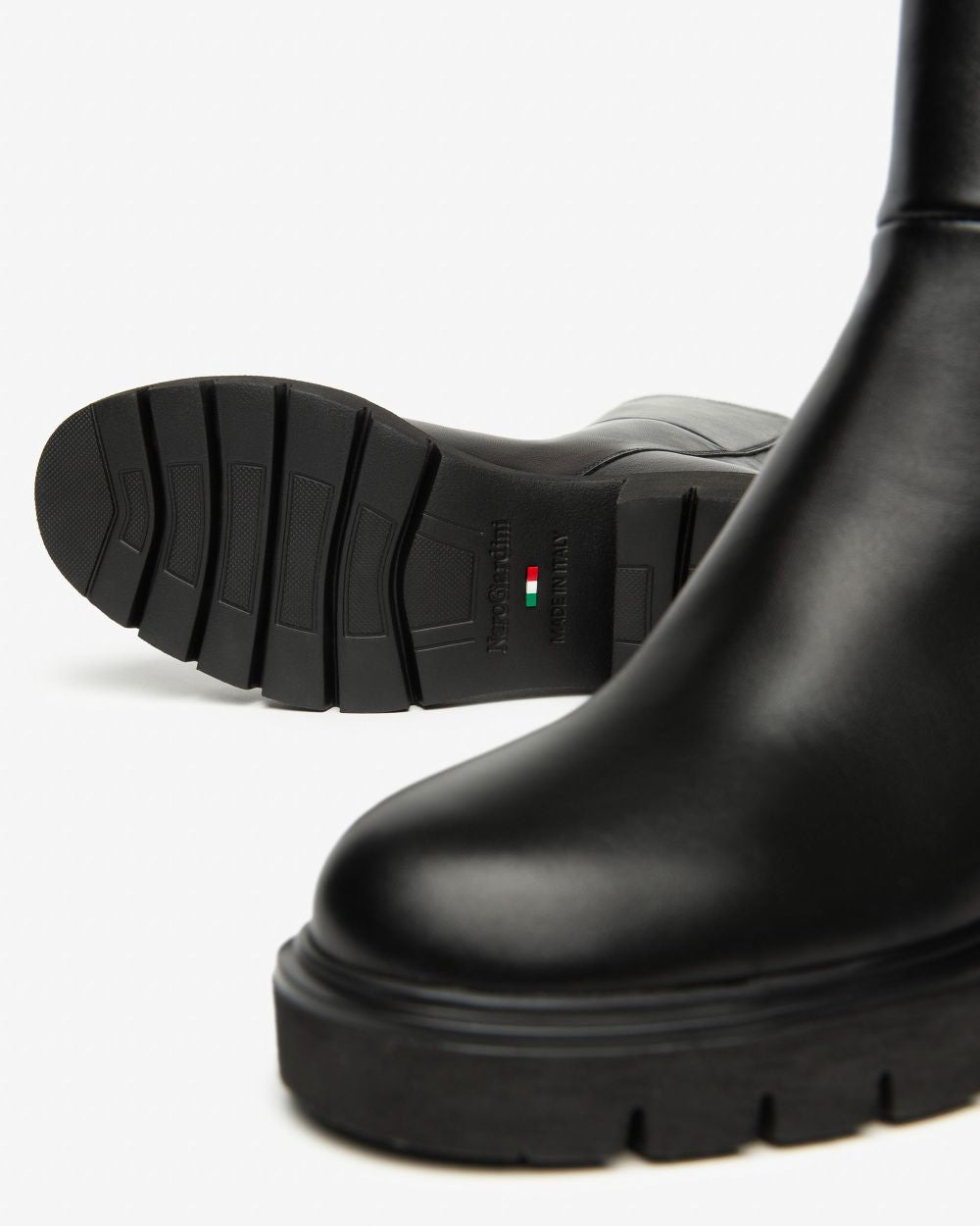 Stivaletti con zip posteriore I514818d Nero