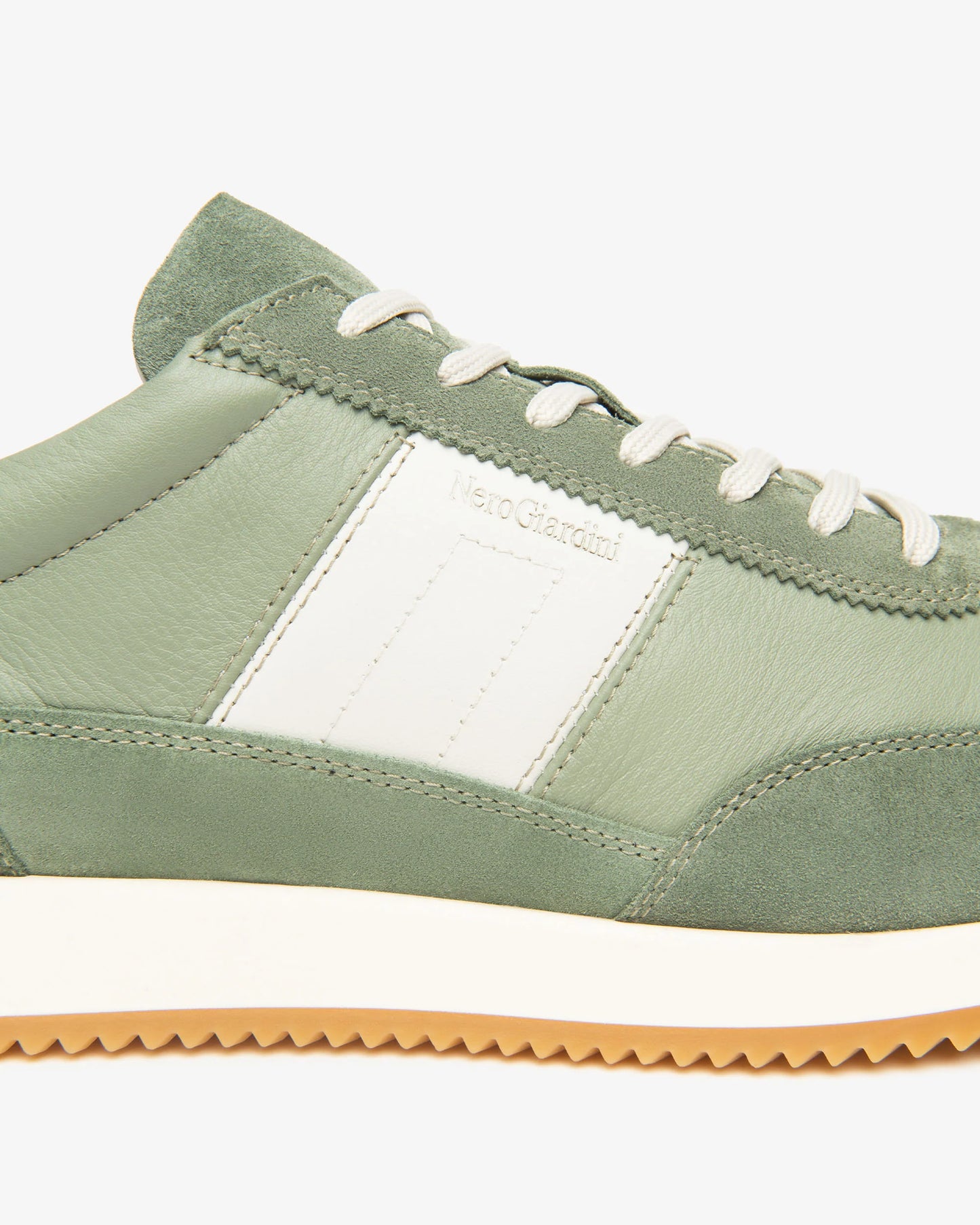 Sneaker in pelle E601110U Salvia
