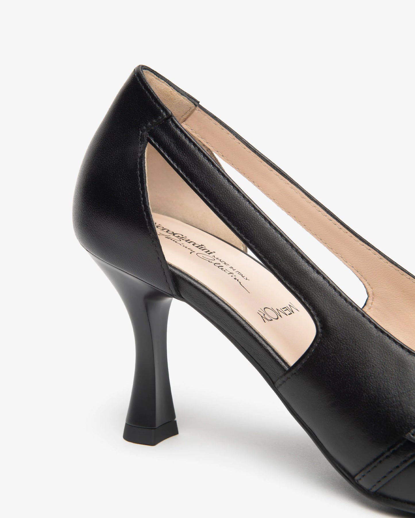 Décolleté in Pelle E615411DE nero