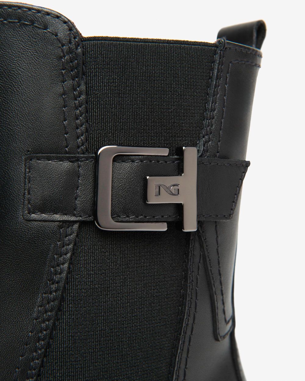 Stivaletti con fibbia laterale I514830D Nero