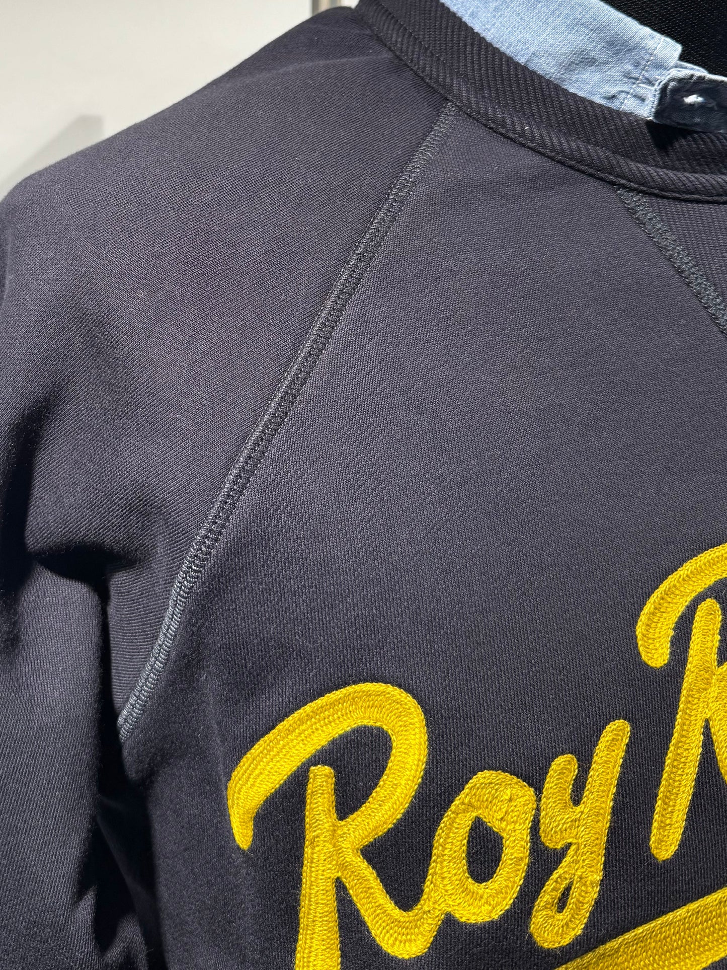 Felpa girocollo ricamata Blu