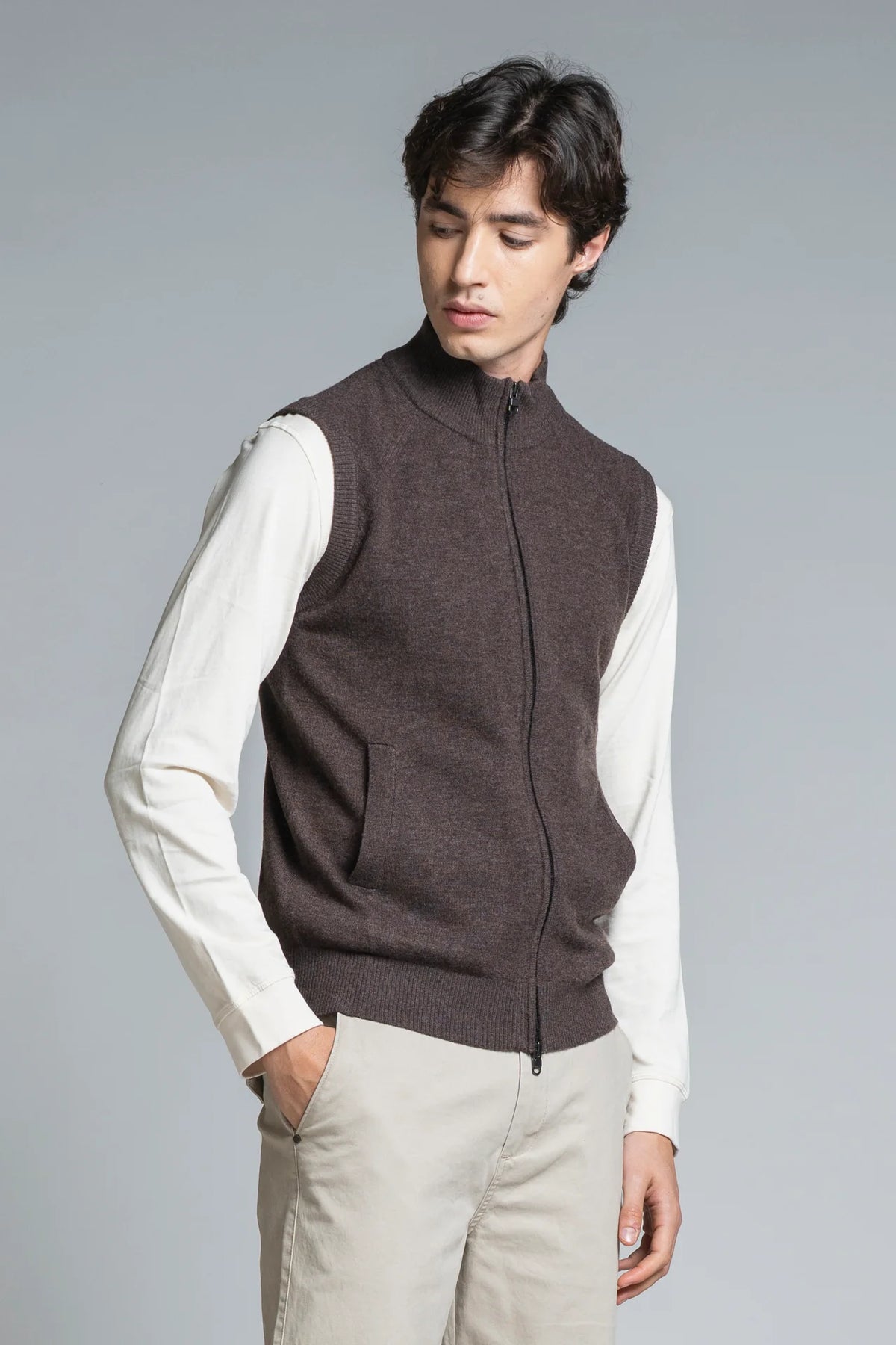 Gilet 100% lana mercerizzata Stefan marrone