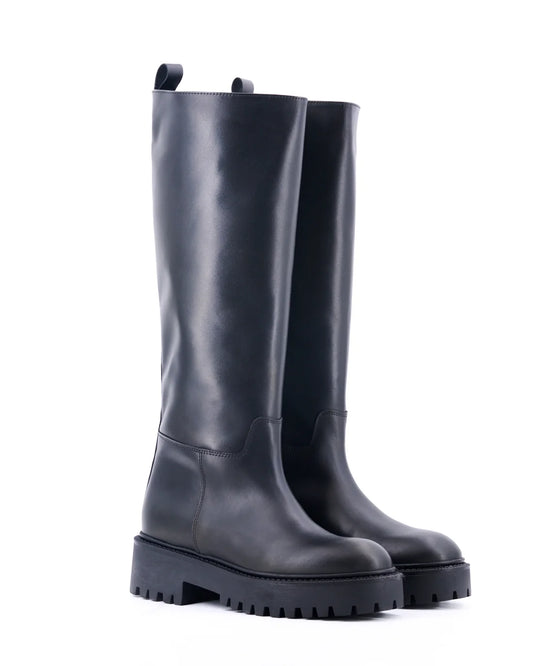 Stivale liscio 934 vitello nero