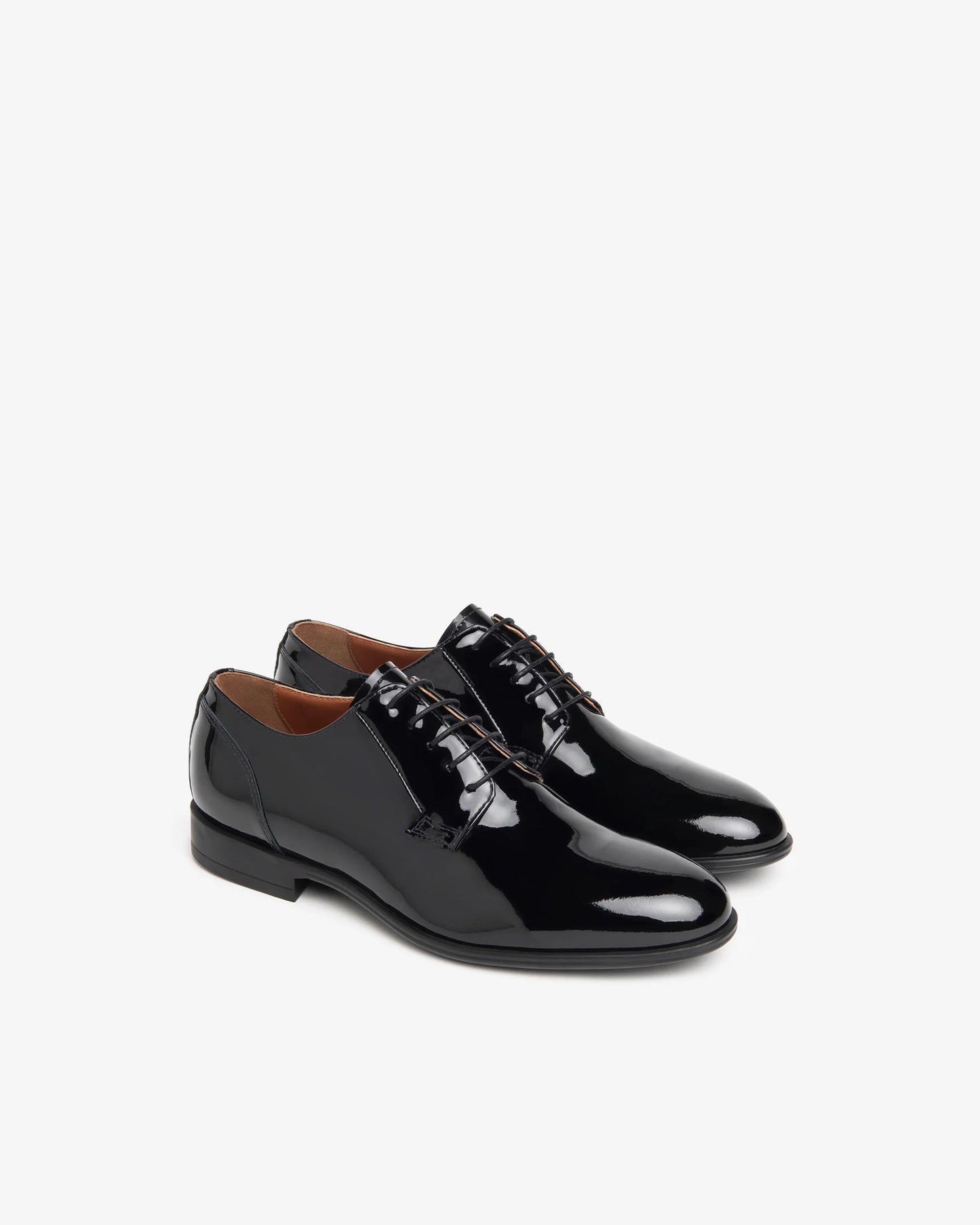 Scarpa stringata in vernice E400121UE nera