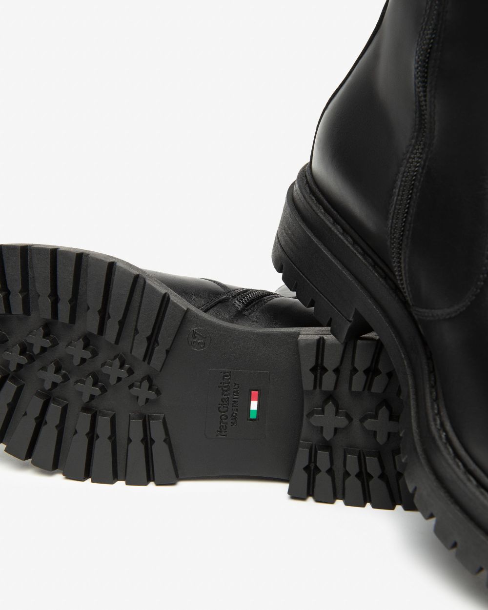 Stivaletti con fibbia laterale I514830D Nero