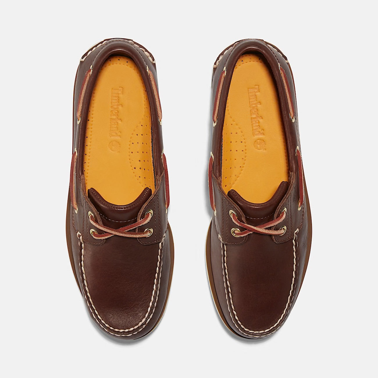 Scarpa da Barca Classic Uomo marrone fondo bianco