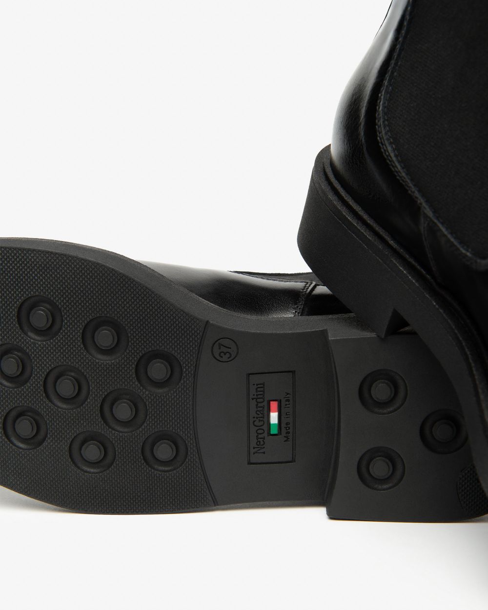 Stivaletti Chelsea in Pelle Brillante