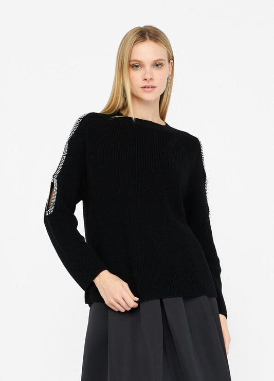 Maglia con cut-out gioiello