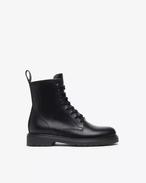 Anfibio in pelle stile DrMartens