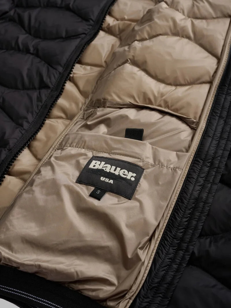 Piumino ad onde Camelia nero