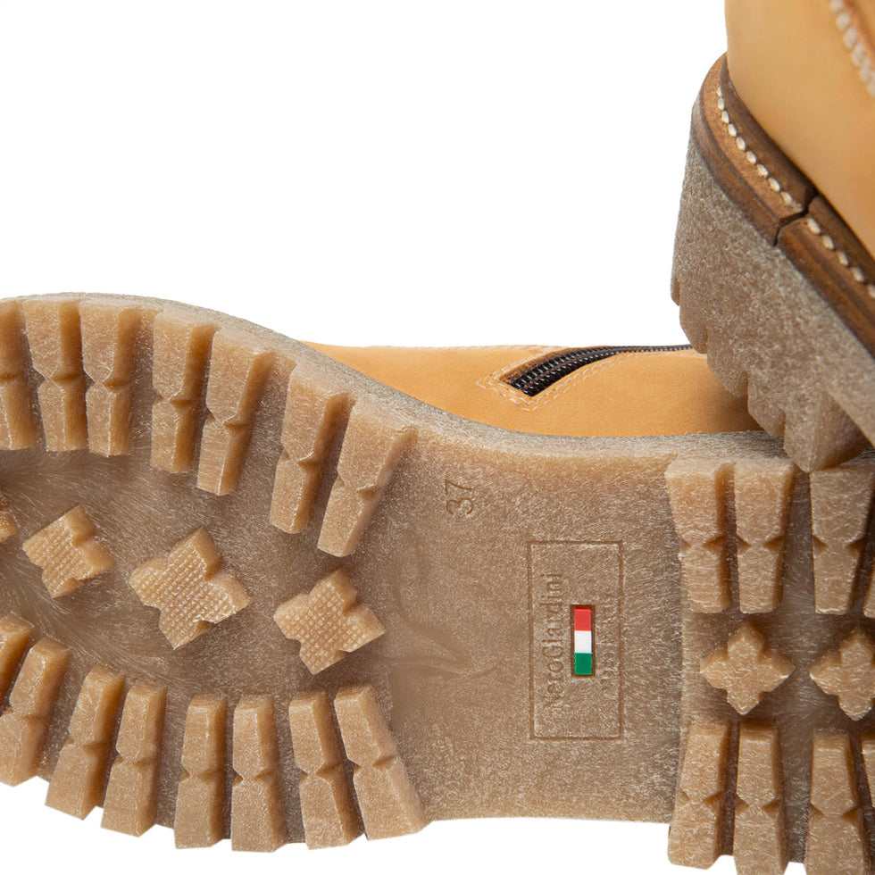 Anfibi nabuk grano I514922D