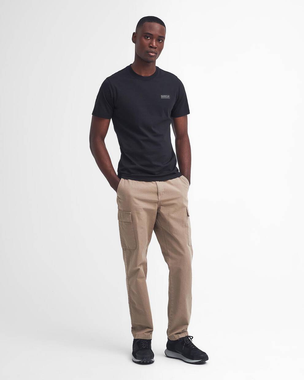 T-shirt con logo piccolo nera