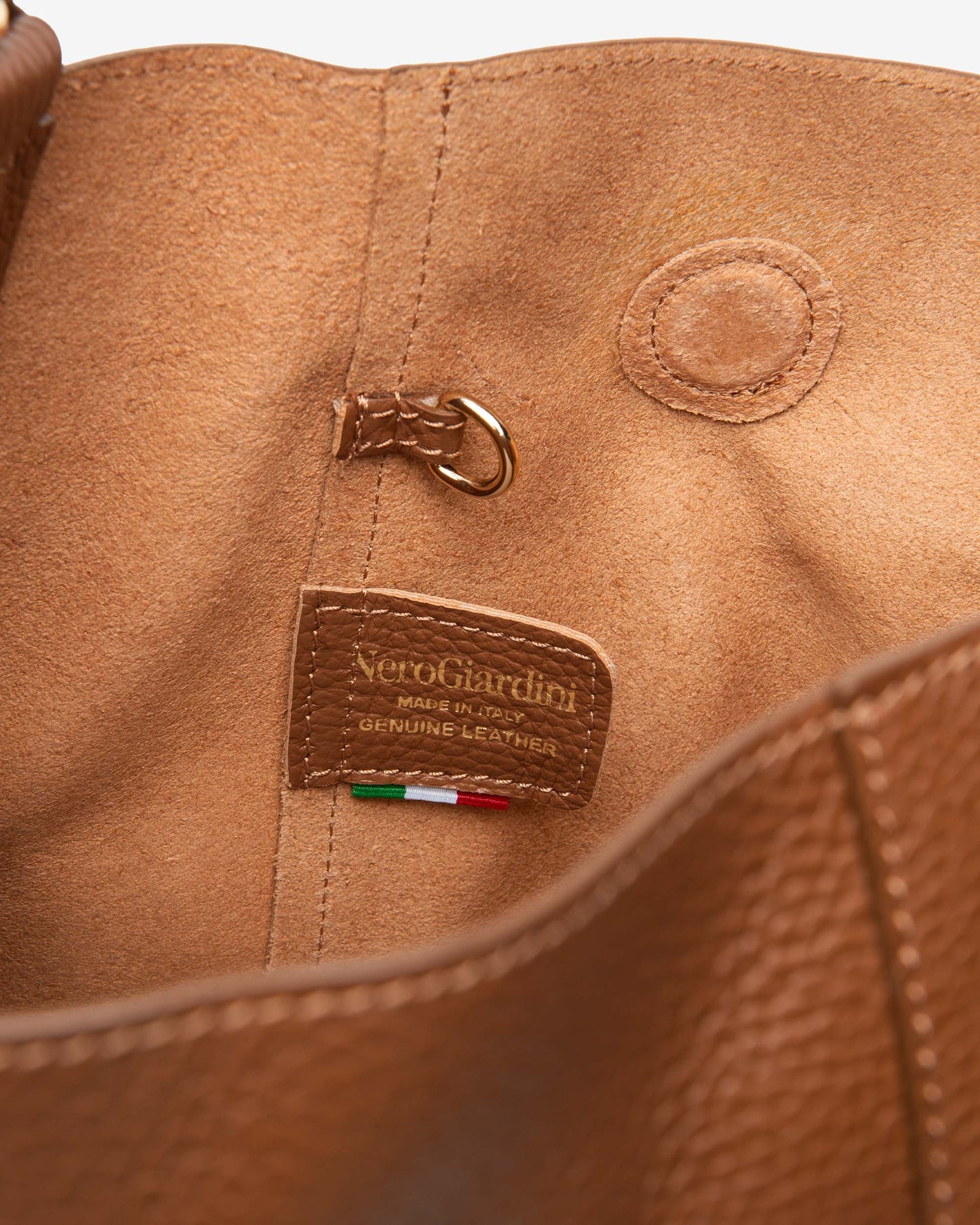 Borsa a spalla in pelle E644140D cuoio