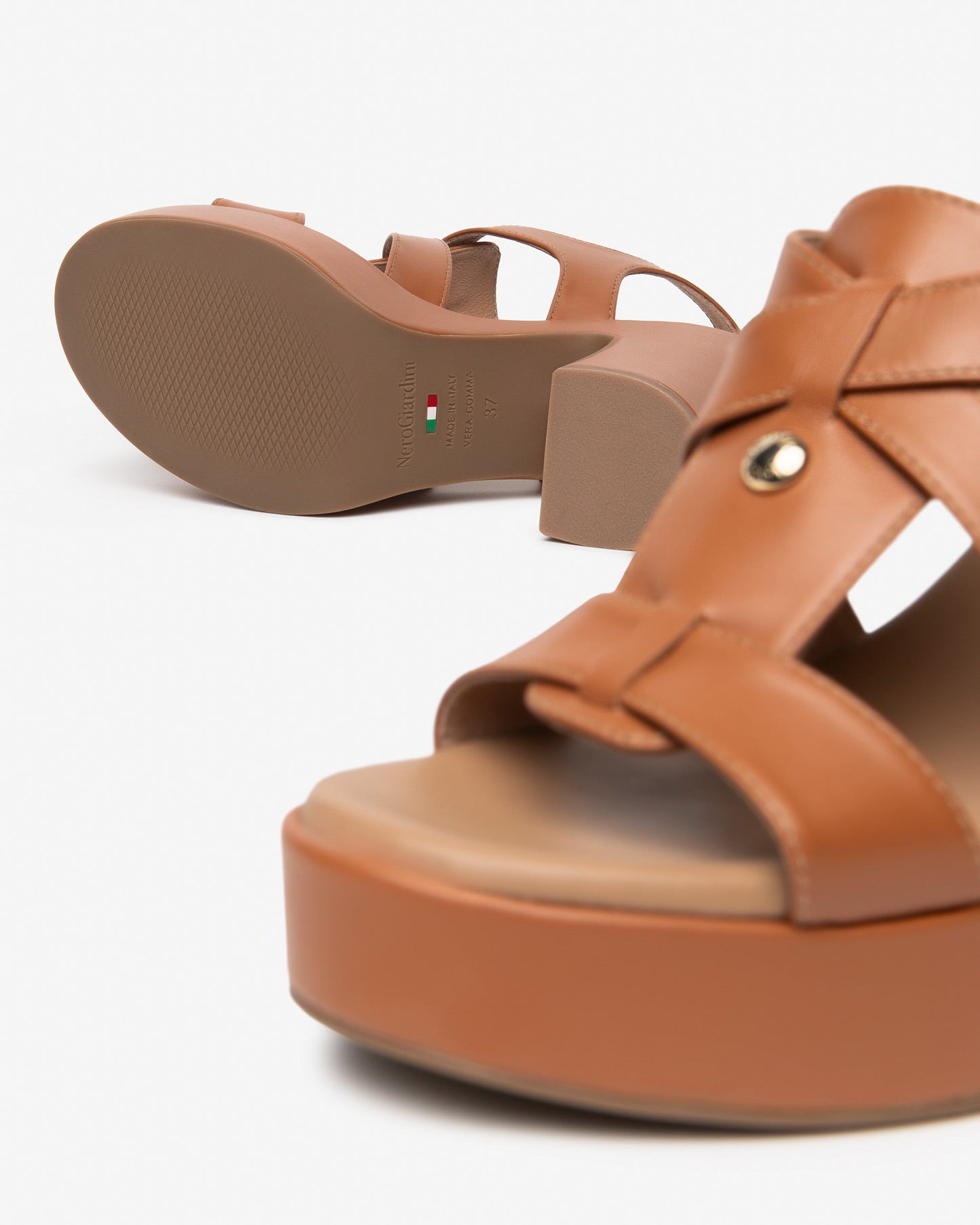 Sandali T.8cm in pelle Cognac E616092D
