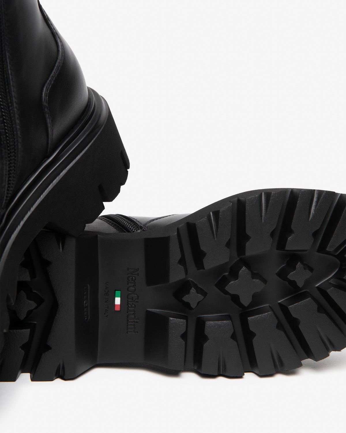 Stivaletti elastico nero I618060D