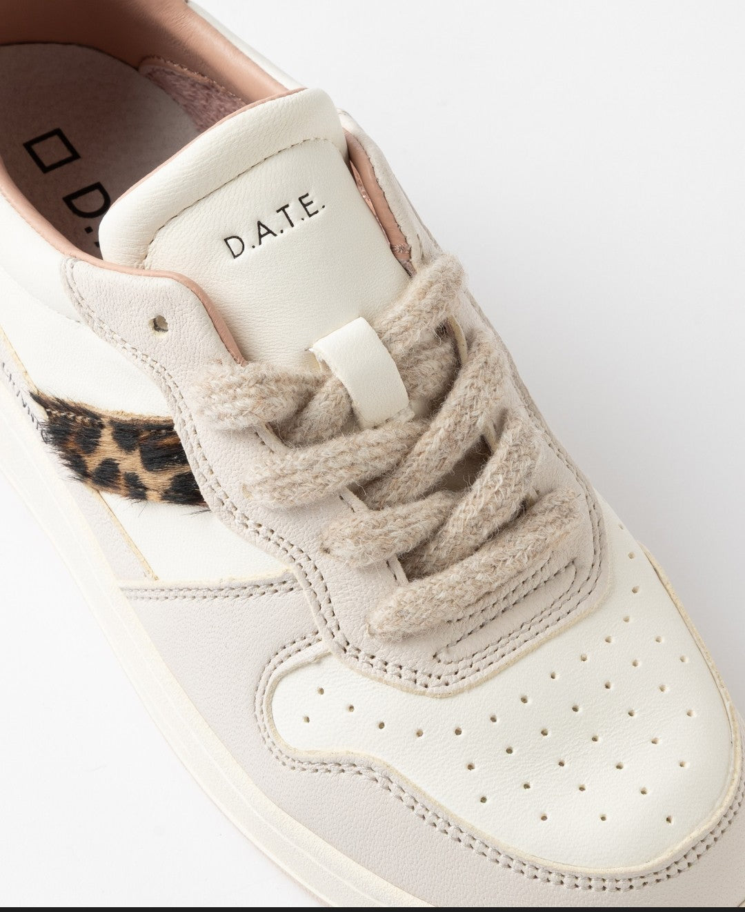 Sneakers bassa in pelle Court 2.0 panna e grigio chiaro