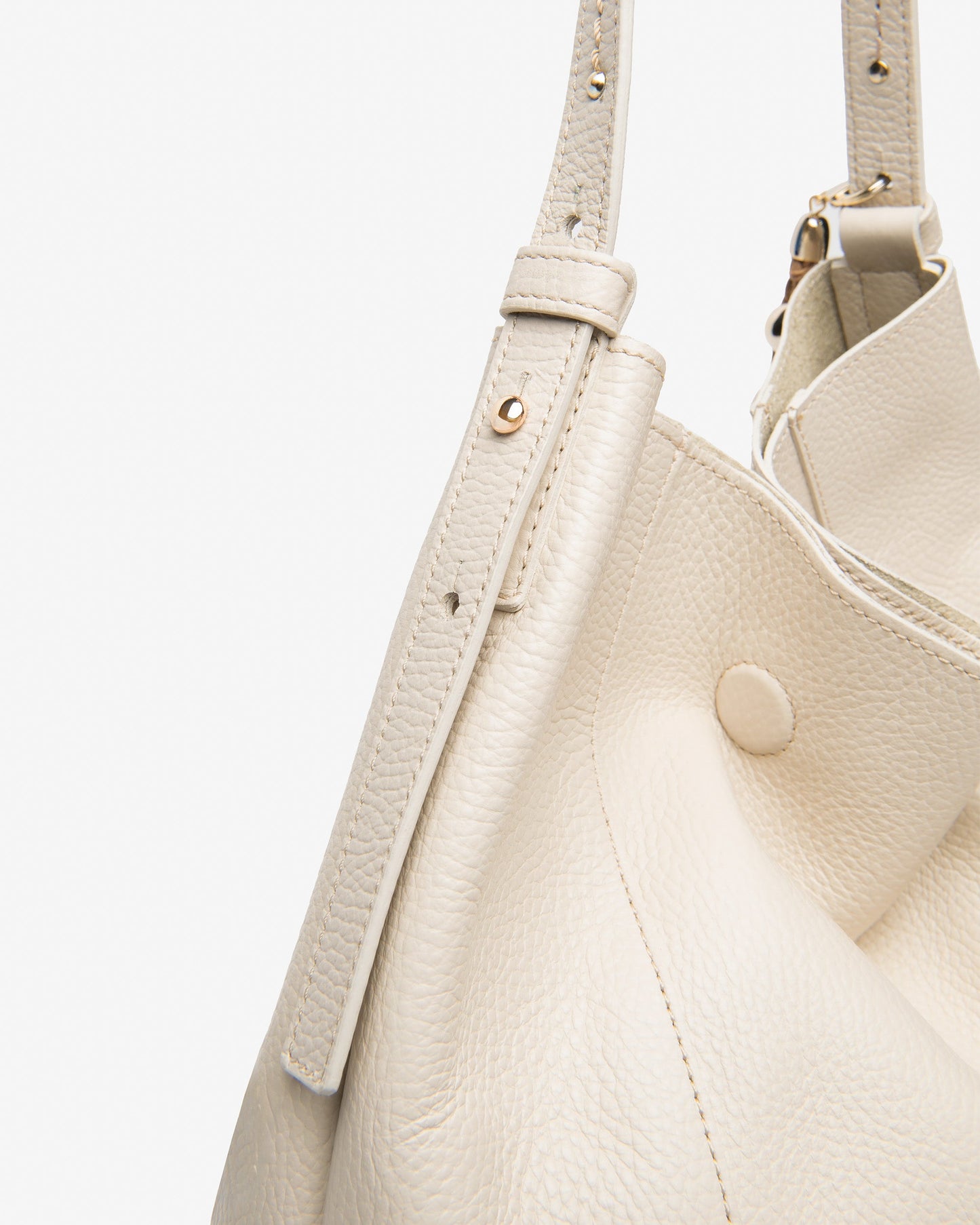 Borsa a spalla in pelle E644140D panna