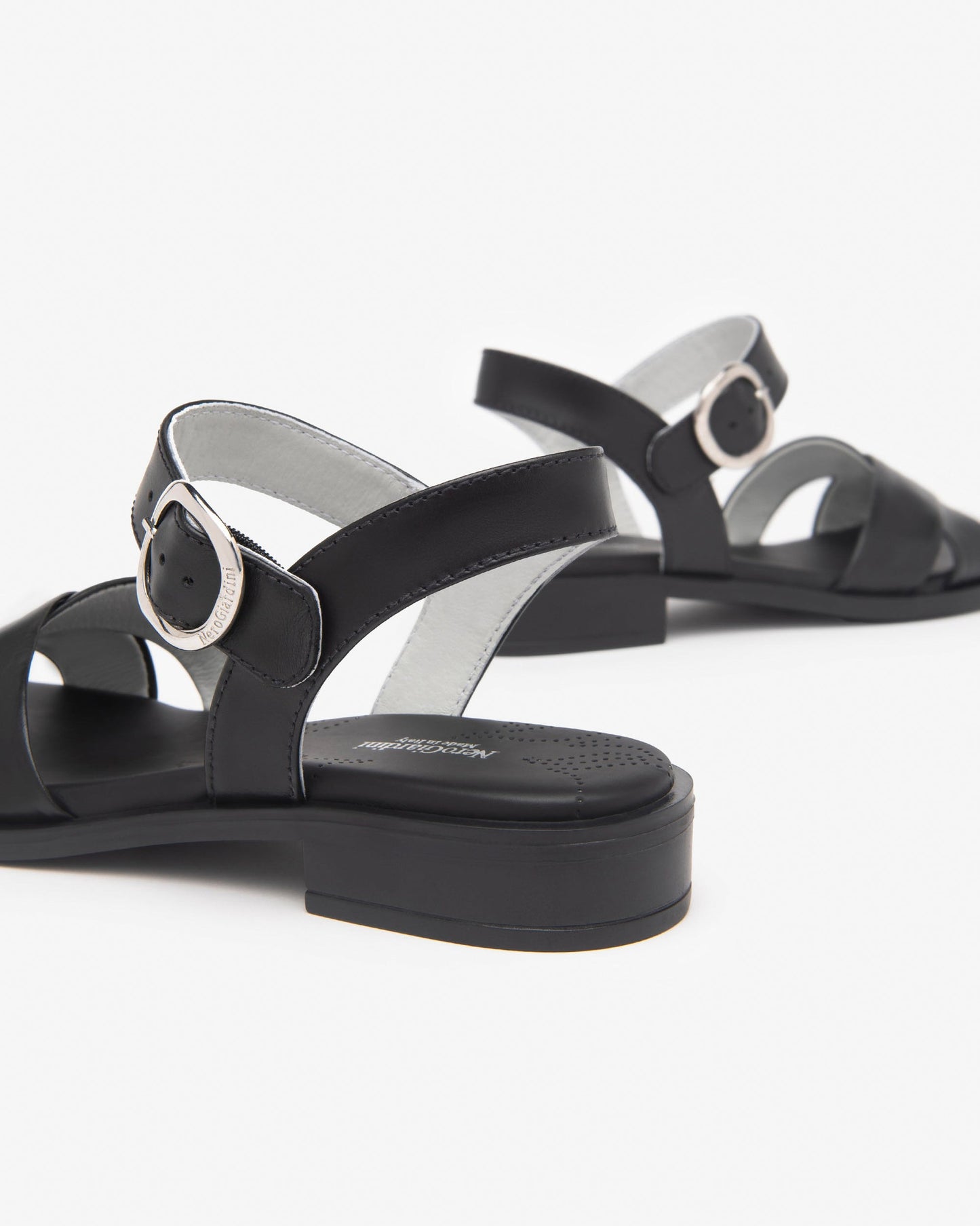 Sandali in pelle Nero E513400D