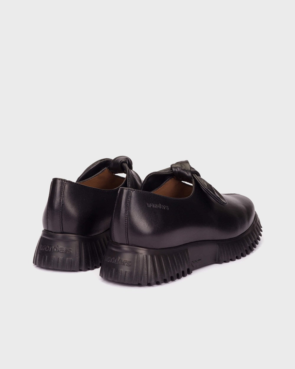 Scarpa con fiocco nera A4421