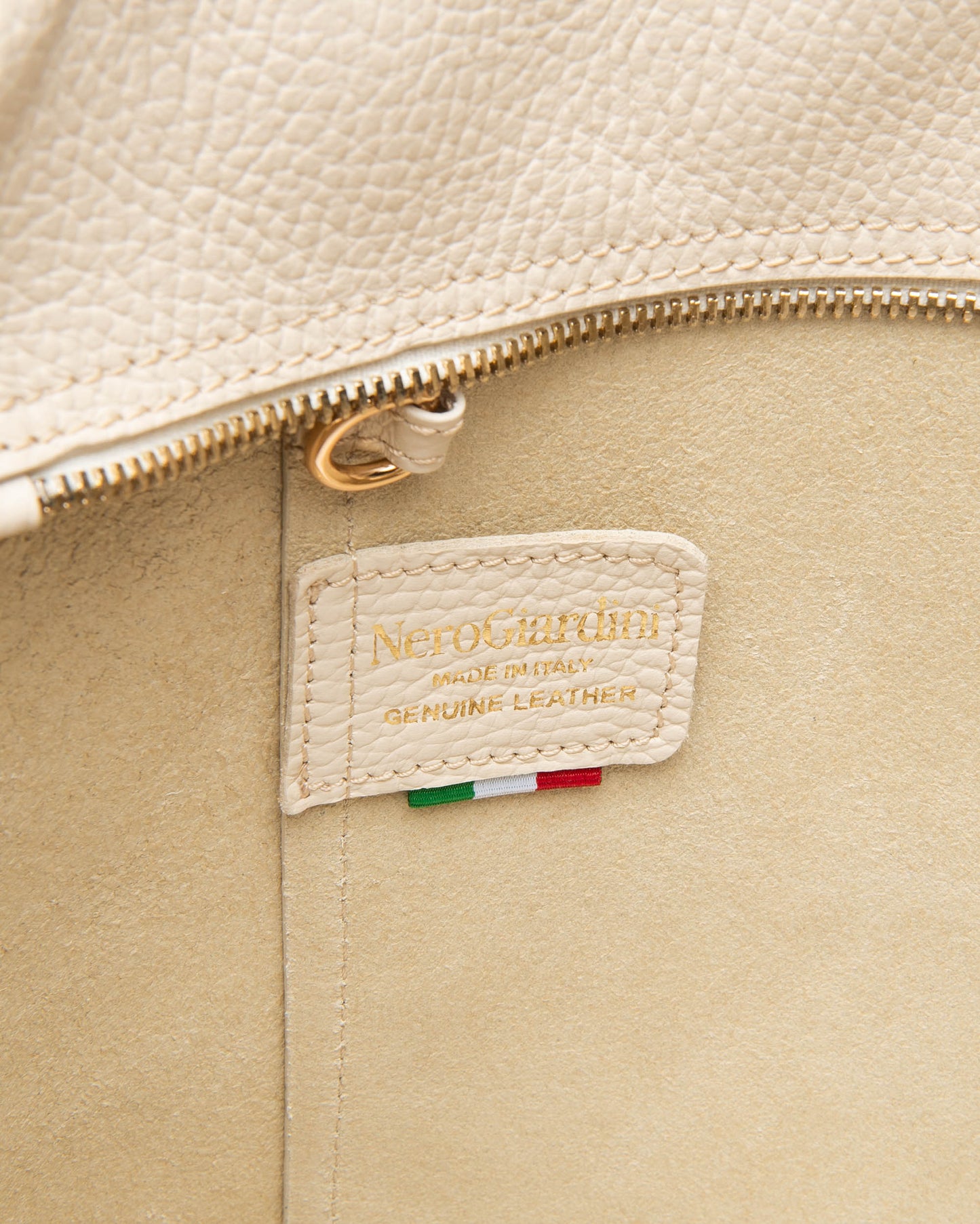 Borsa a spalla in pelle E644141D panna